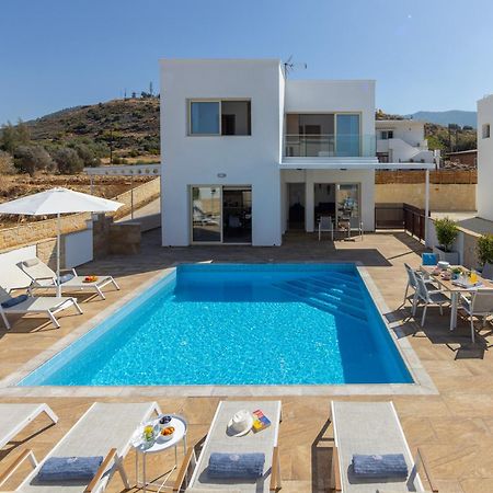 Diana Seaside Villas Pomos Esterno foto