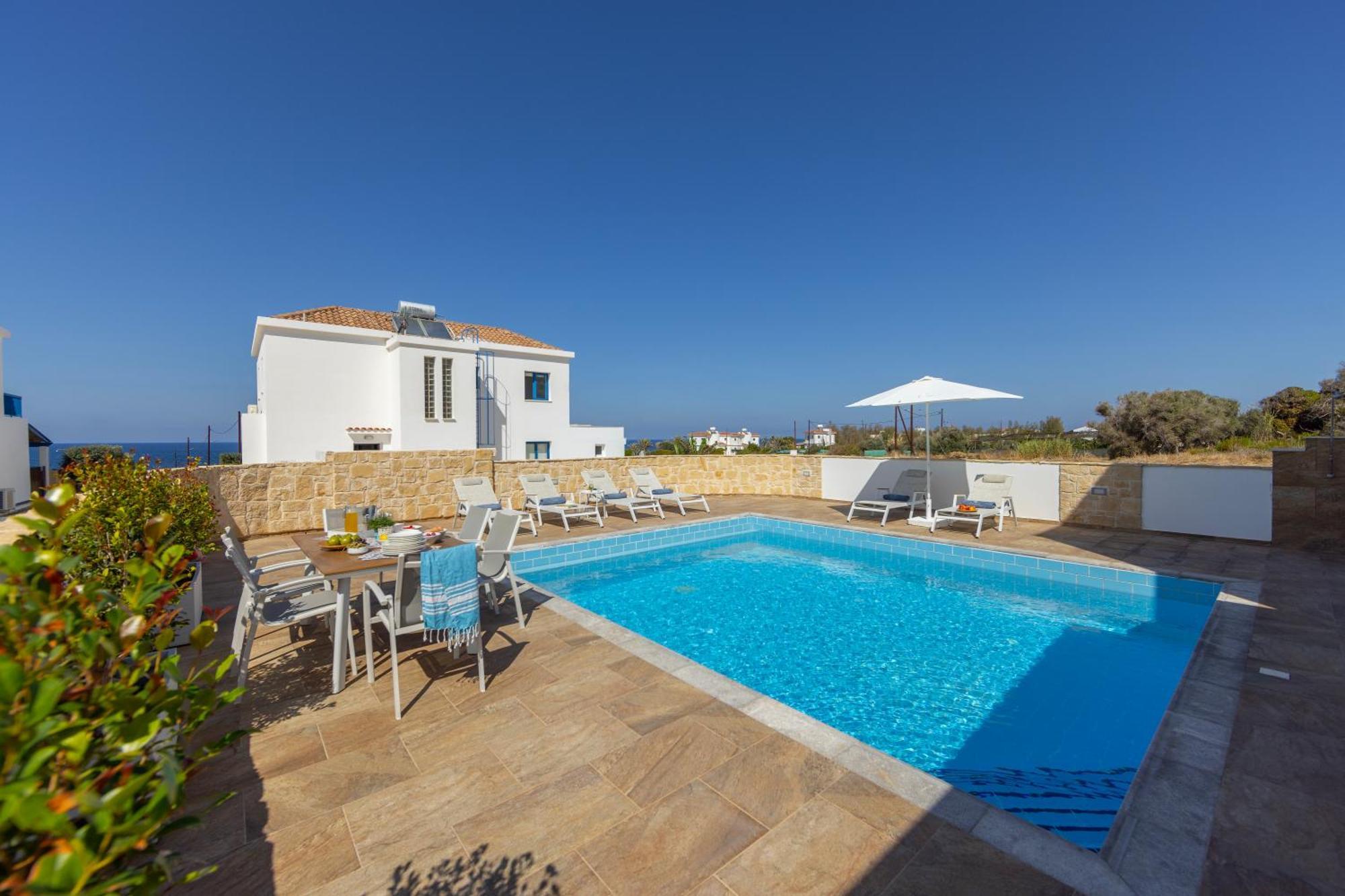 Diana Seaside Villas Pomos Esterno foto