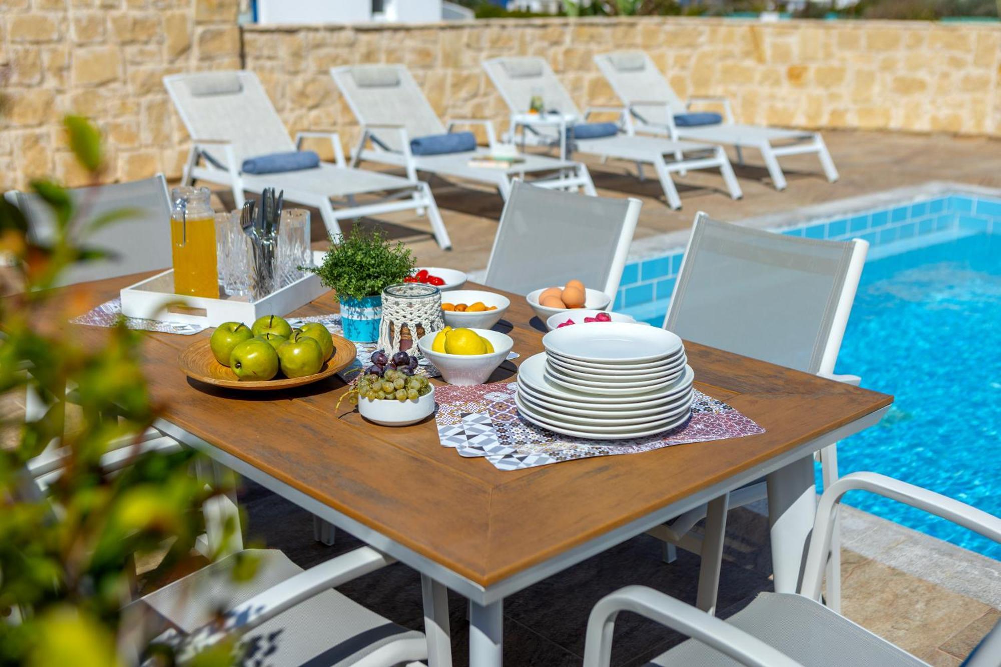 Diana Seaside Villas Pomos Esterno foto
