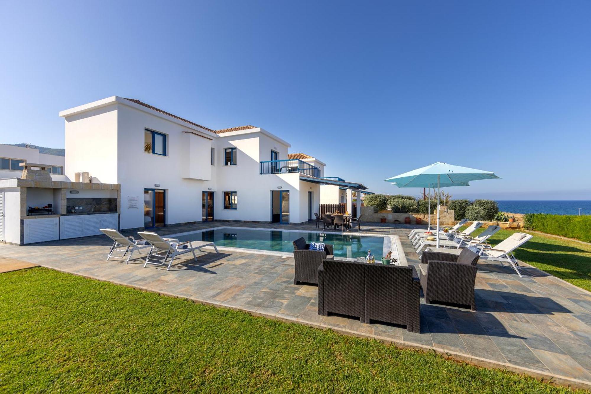 Diana Seaside Villas Pomos Esterno foto