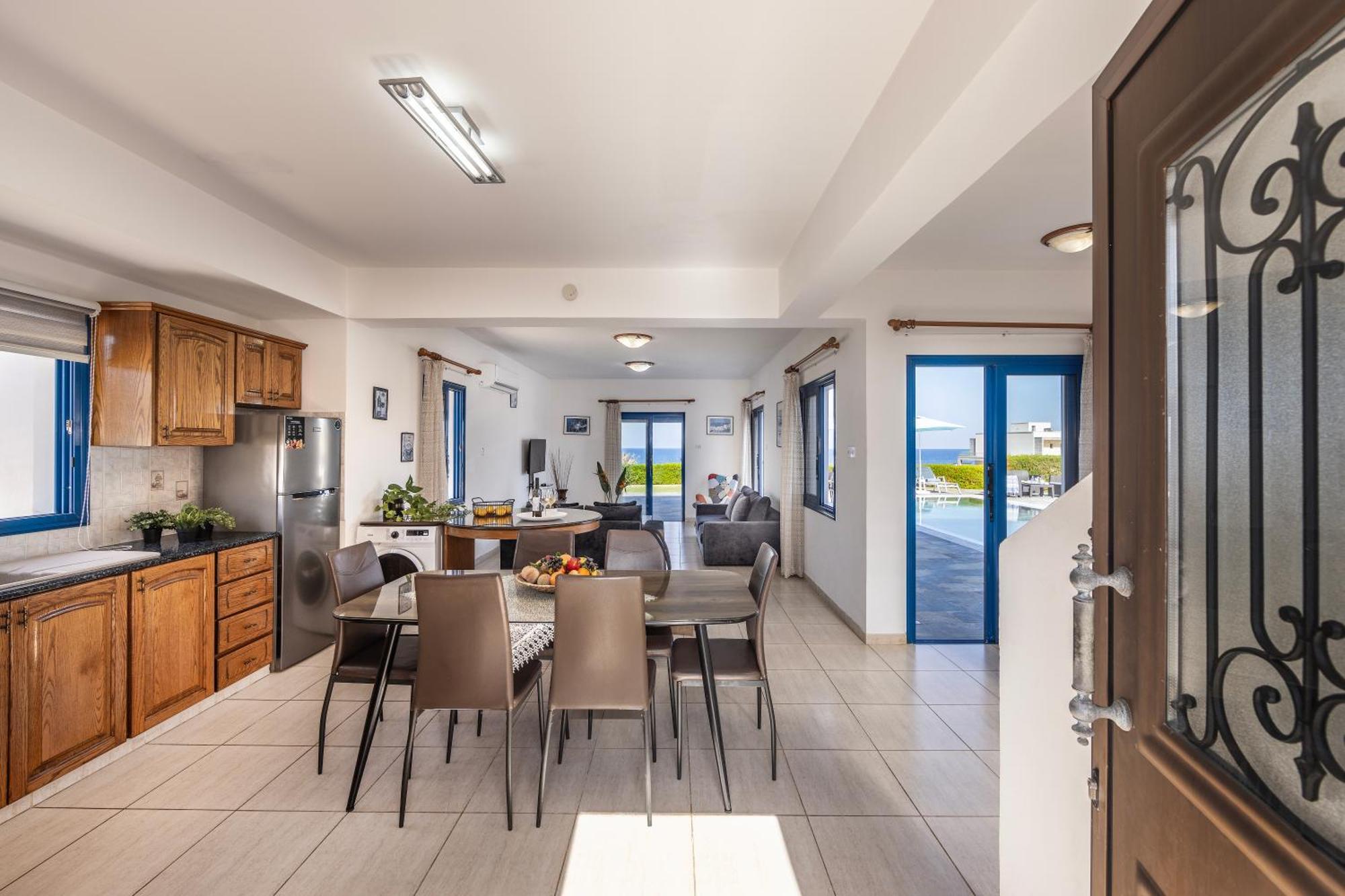 Diana Seaside Villas Pomos Esterno foto