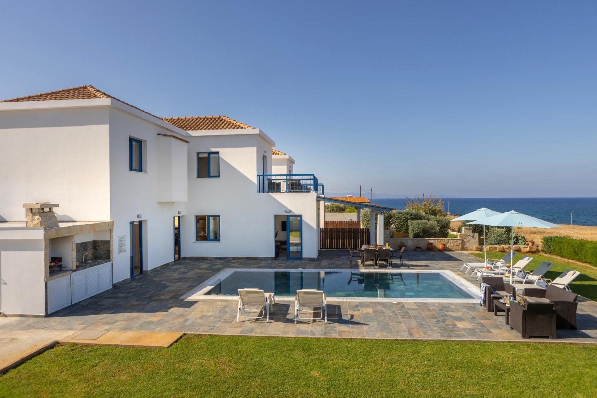 Diana Seaside Villas Pomos Esterno foto
