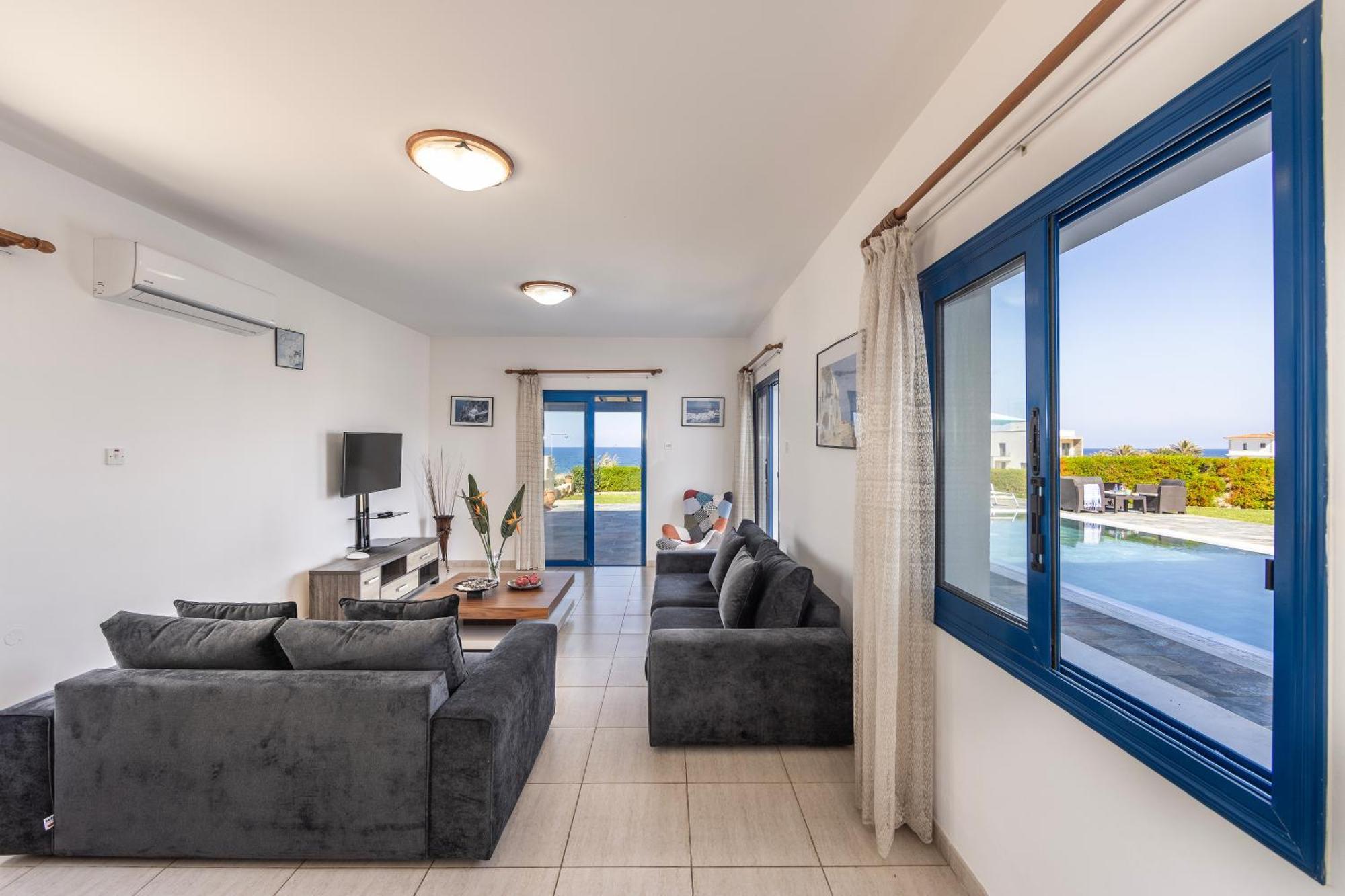 Diana Seaside Villas Pomos Esterno foto