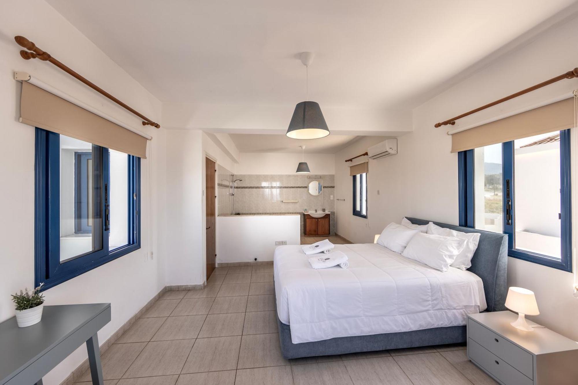 Diana Seaside Villas Pomos Esterno foto
